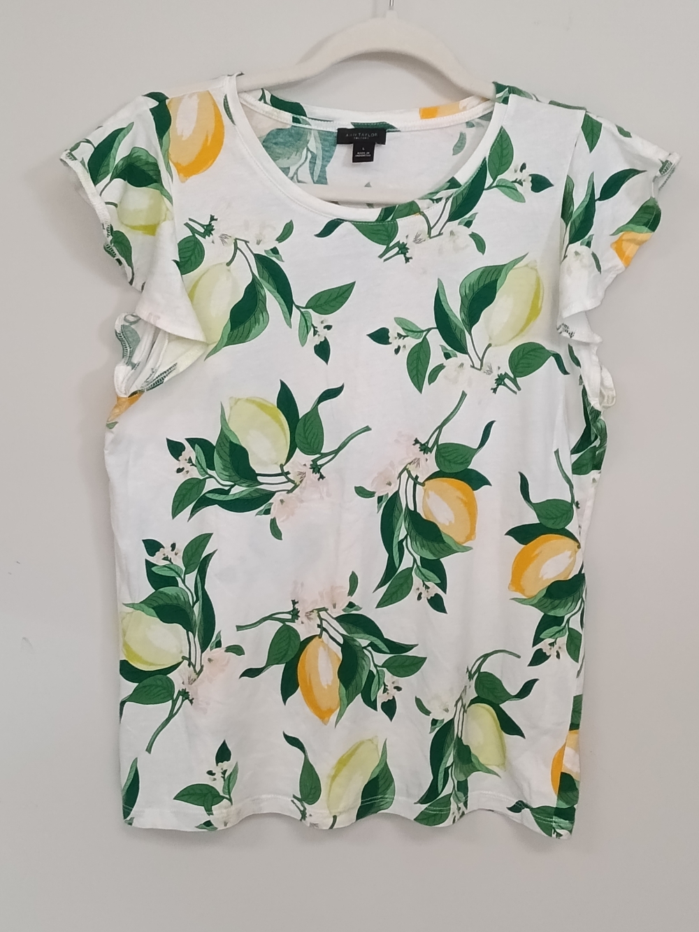Ann Taylor White Short Flutter Sleeve Yellow Green Lemon Print Tee L Summer